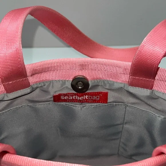 Vintage Harvey's Original Seatbelt Small Shoulder Bag Y2K in Pink Raspberry - Picture 7 of 9